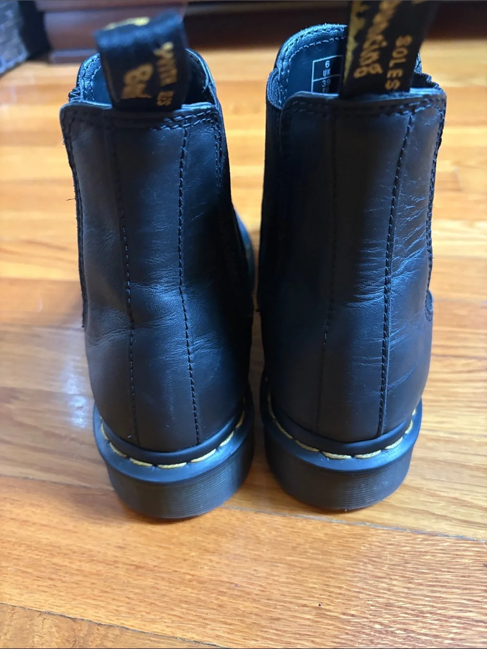 Dr. Martens classic black